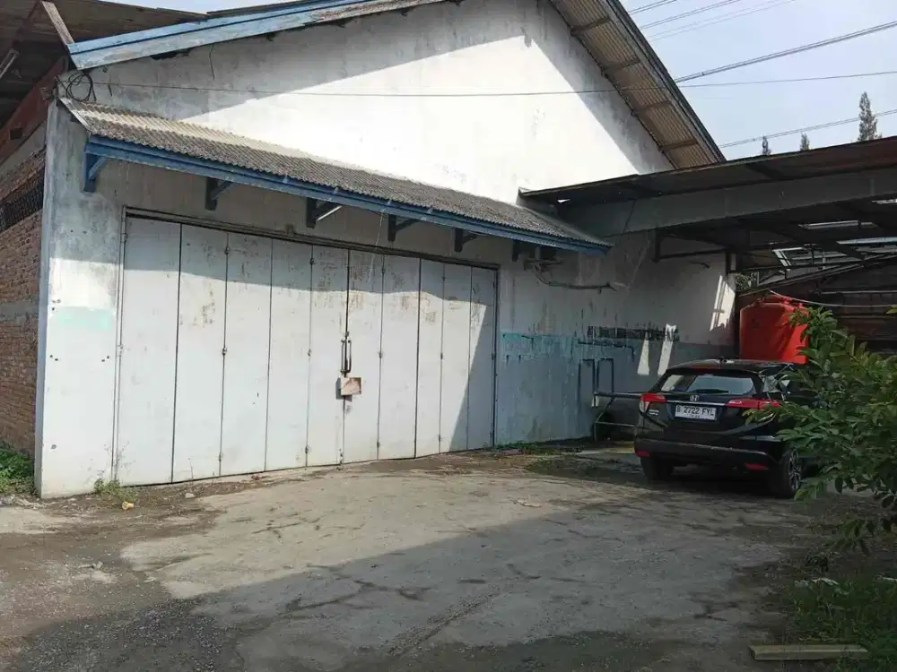DI SEWAKAN GUDANG MURAH