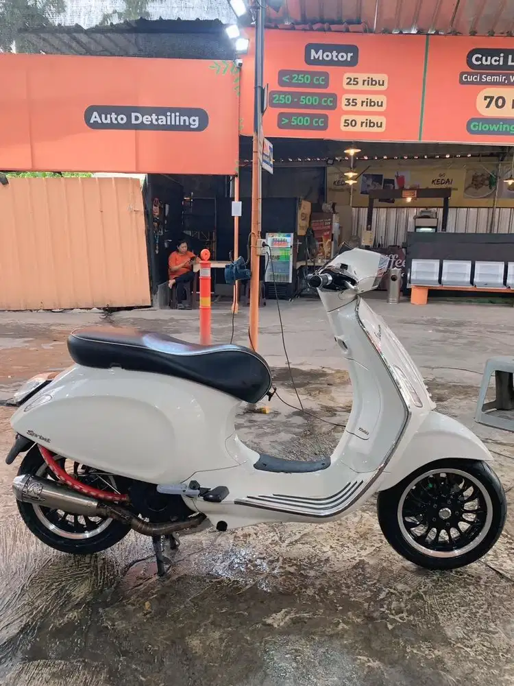 Vespa Sprint iget 2019 ( White )