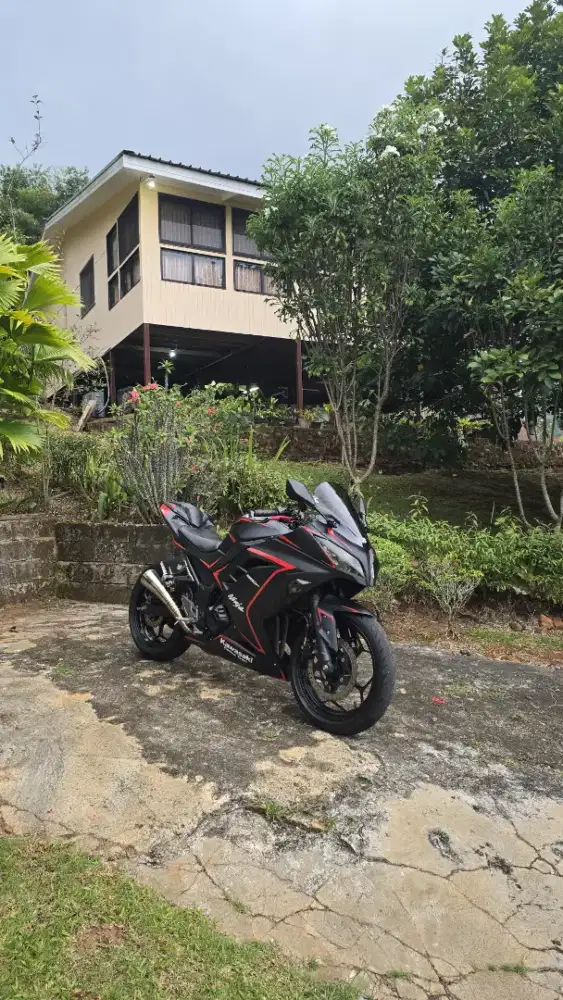KAWASAKI NINJA 250 FI TAHUN 2017