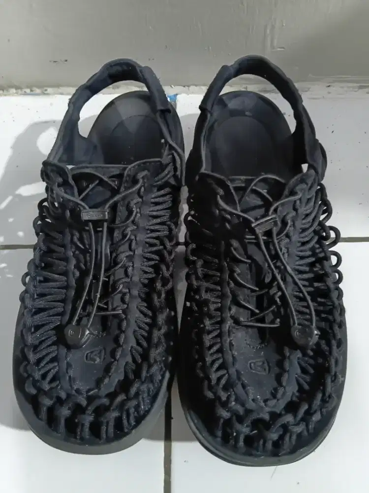 Sendal Tali KEEN ORIGINAL