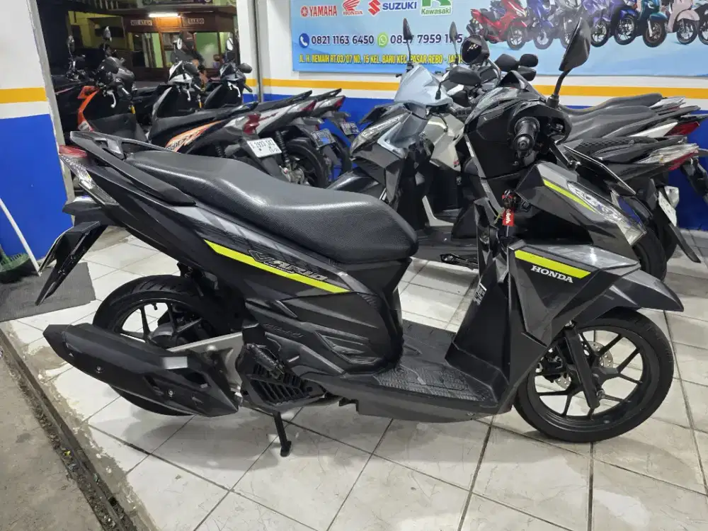DIJUAL CASH HONDA VARIO 125 CBS ISS THN 2017 PAJAK IDUP SIAP PAKAI