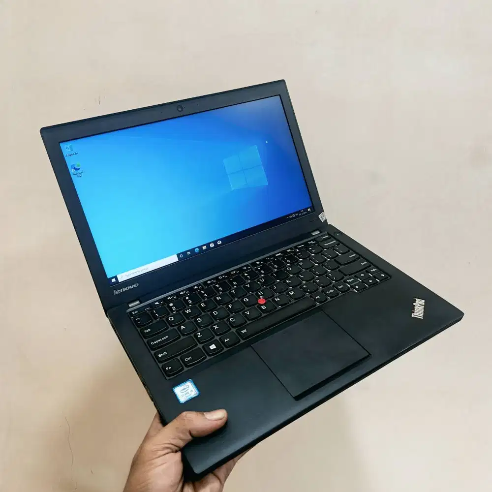 lenovo thinkpad x240 backlite intel core i5 ram 8gb ssd 256Gb