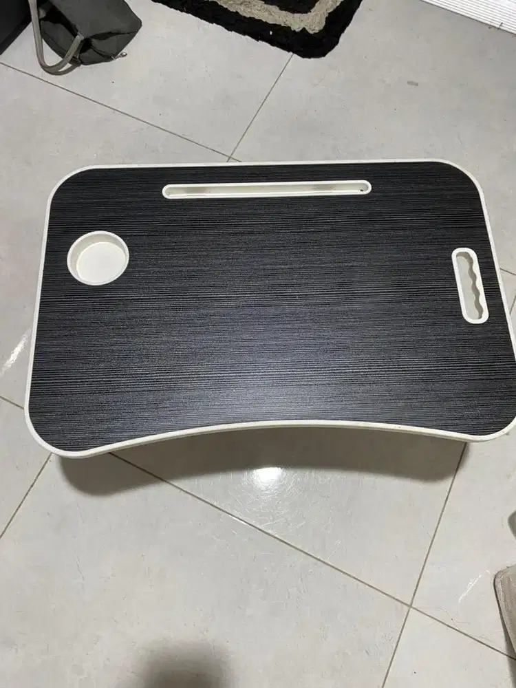 Meja Lipat Belajar