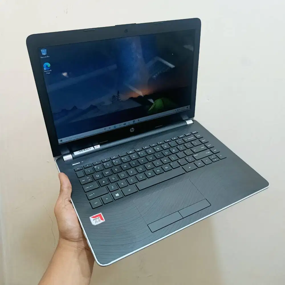 laptop HP 14 AMD A4-9120 Ram 8Gb SSD 128GB HDD 500GB Mulus & Murah