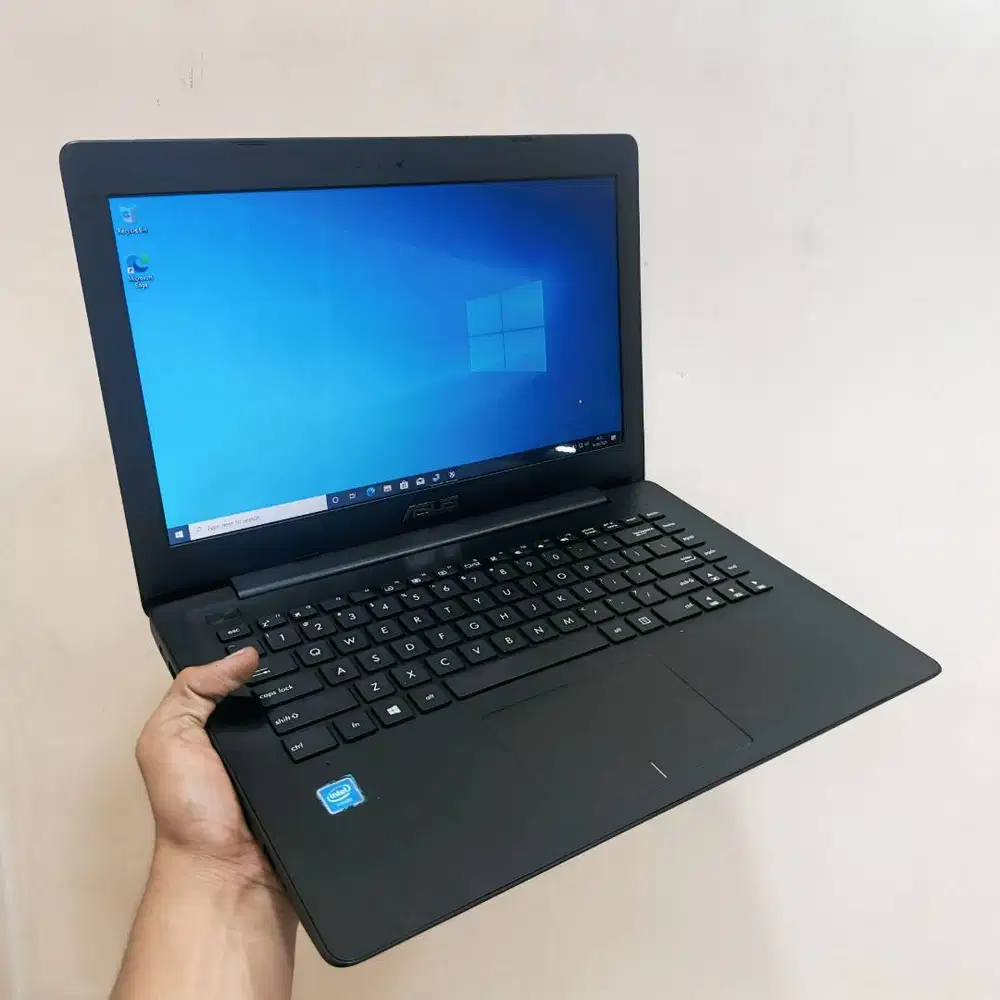 laptop asus x453ma intel celeron n2840 ram 8Gb SSD 128Gb HDD 500GB
