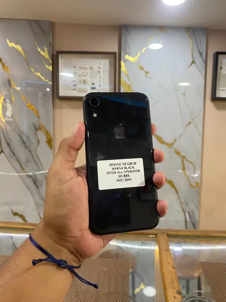 Iphone XR 128gb inter all operator likenew