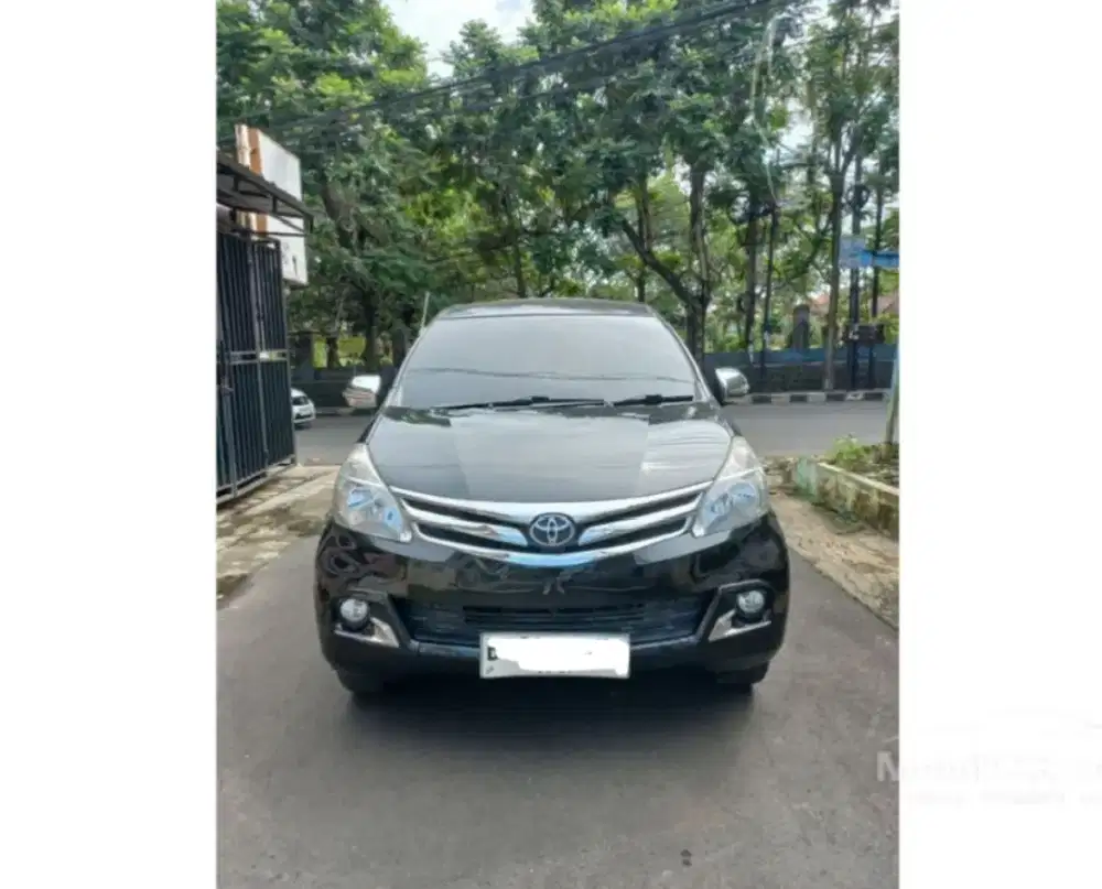 Toyota avanza 2013