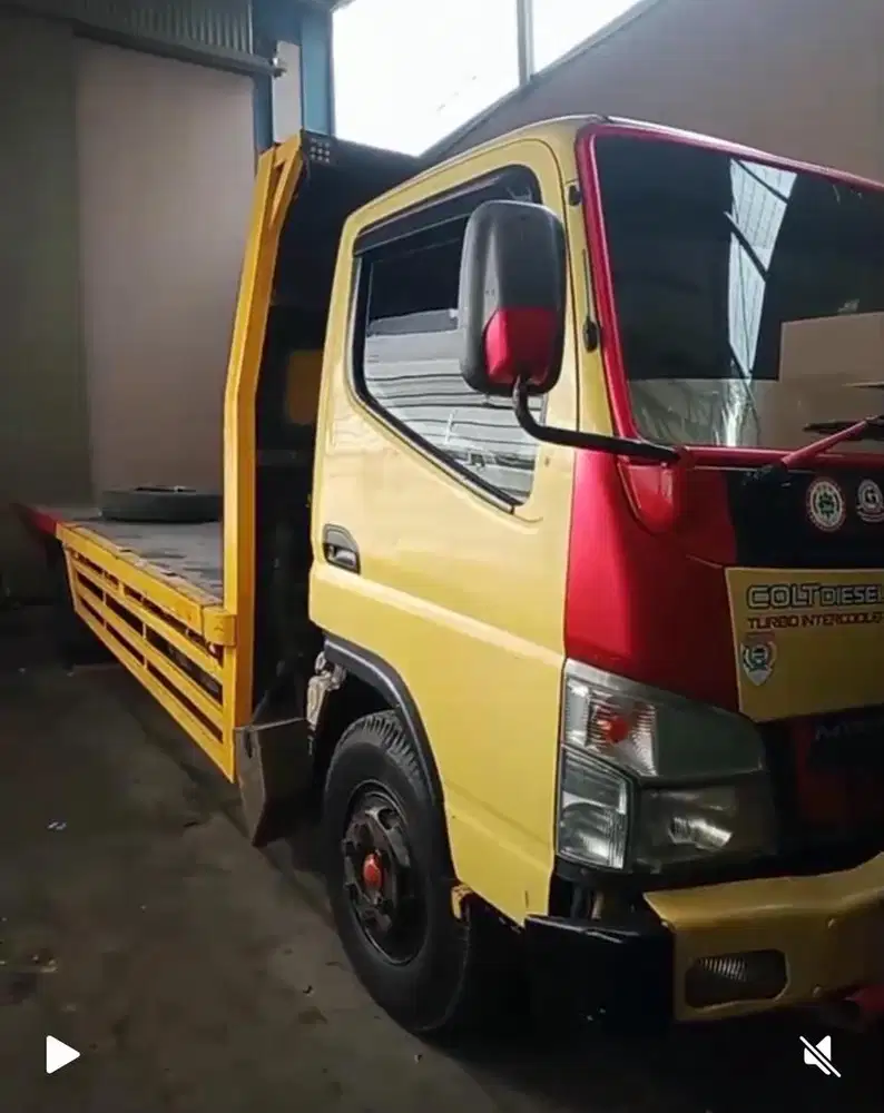 Truk Dobel FE74 HDV losbak