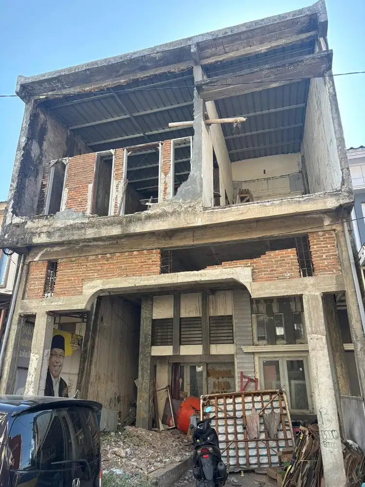 Rumah tengah kota Makassar jln Pelita
