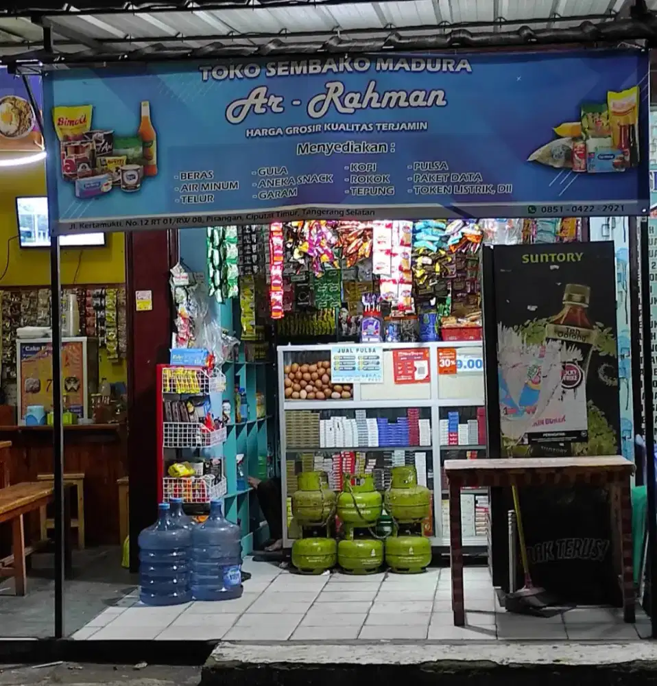 Di cari Karyawan Laki Jaga toko Madura