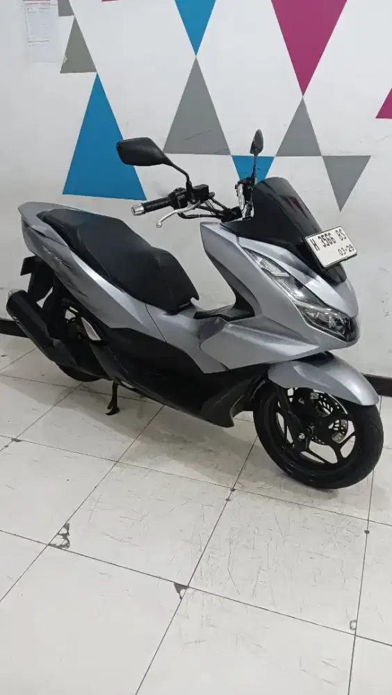 Honda New PCX 160 CBS New Color 2024