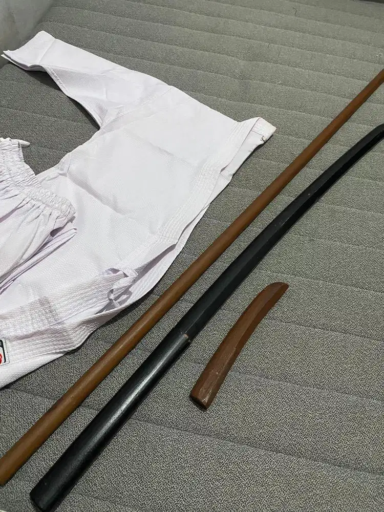Paket Perlengkapan Aikido (Seragam/Gi/Dogi + Kayu Bokken, Jo, Tanto)