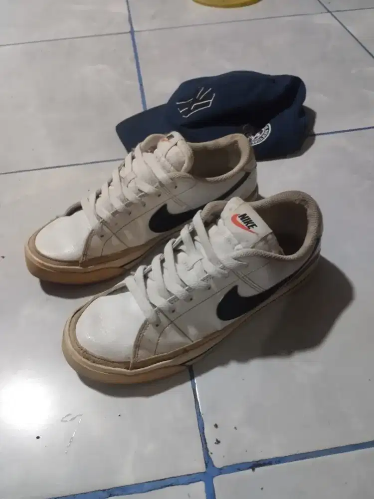 Sepatu  NIKE made in vietman