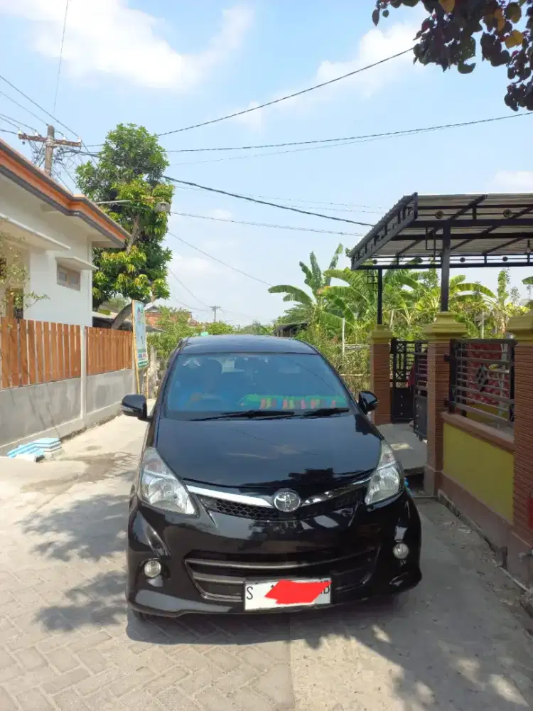 toyota avanza veloz at tahun 2013