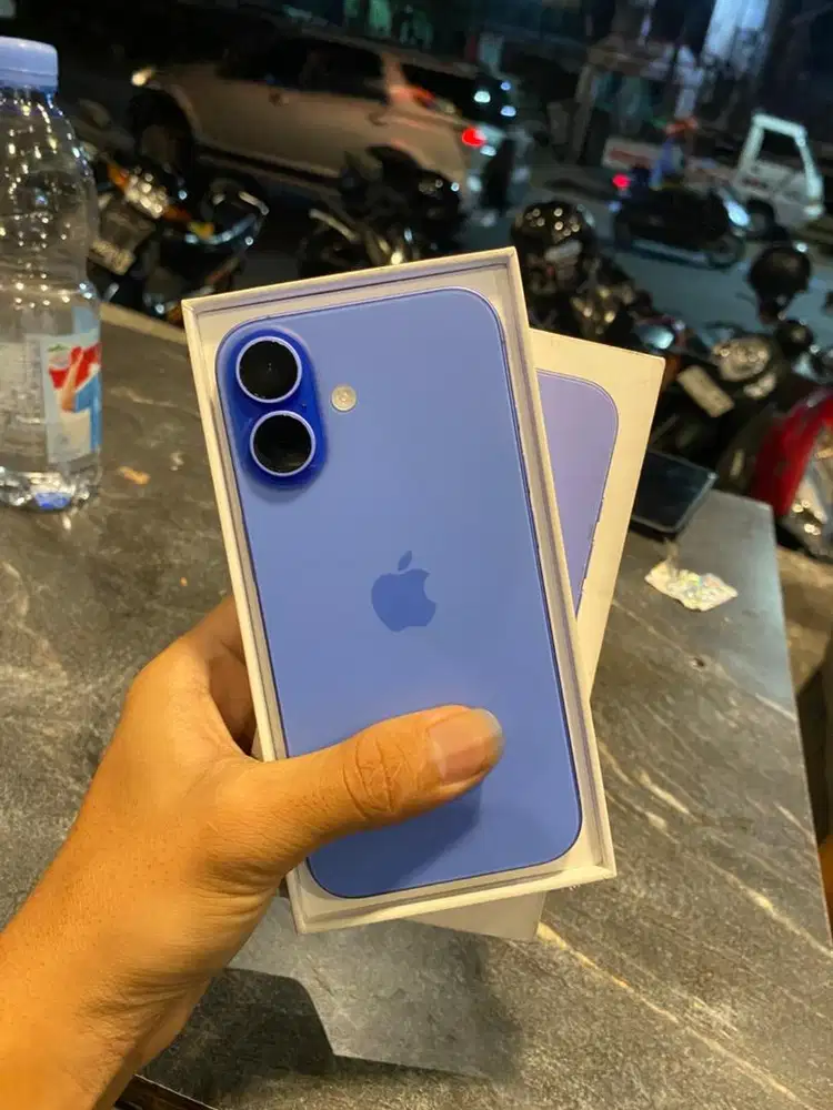 Iphone 16 1278gb ultramarine ibox