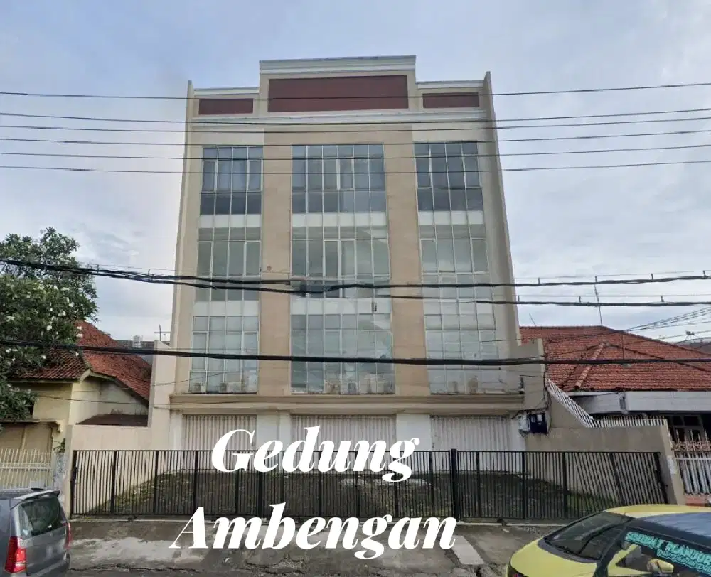 Disewakan Gedung Strategies, harga untuk per lantai, 0 jalan raya, sby