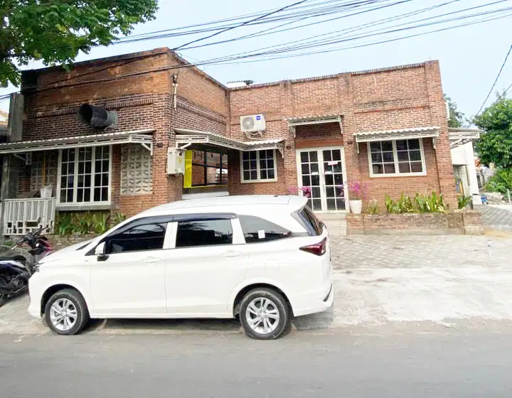 Bangunan Komersil area Indragiri Surabaya Pusat, super STRATEGIS