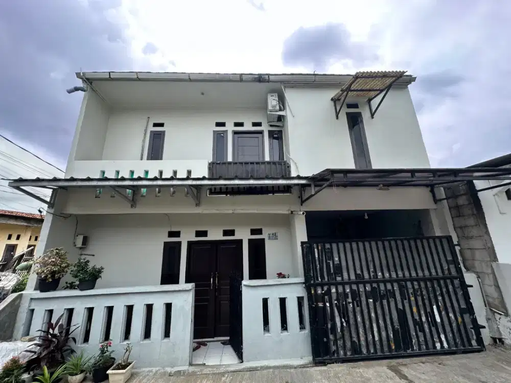 JUAL RUMAH DI CIPONDOH LOKASI CAKEP DEKAT JALAN RAYA, NEGO