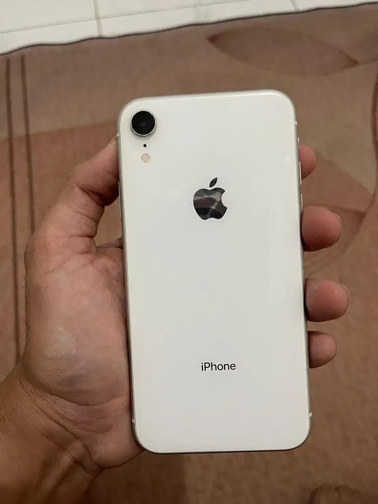 Iphone XR 128gb wifi only