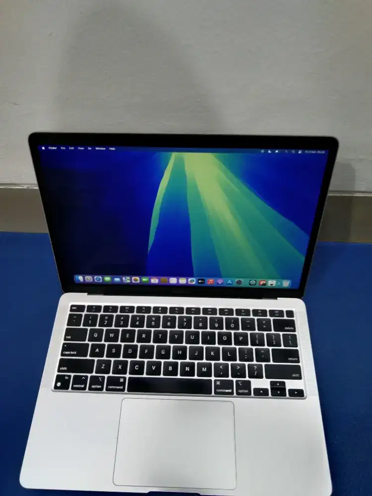 MacBook Air m1 2020 8/128