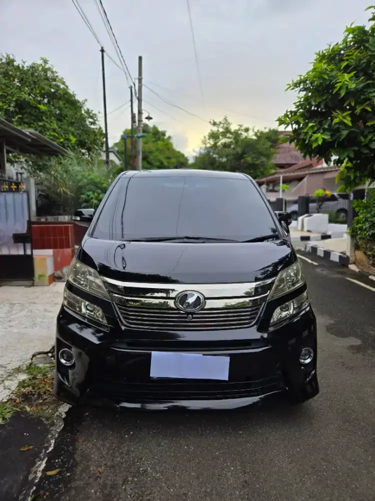 TOYOTA VELLFIRE V 2011 PREMIUM SOUND