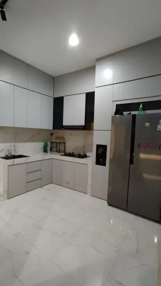 Kitchen set custom