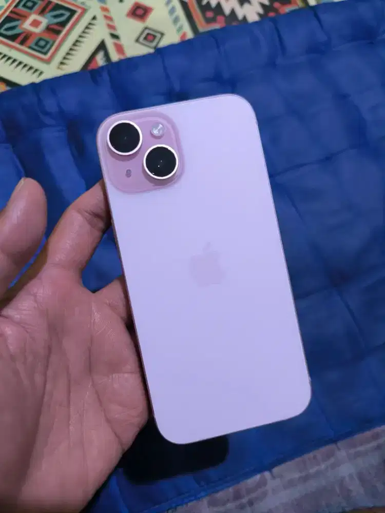 Dijual iPhone 15 128gb pink ex inter mulus