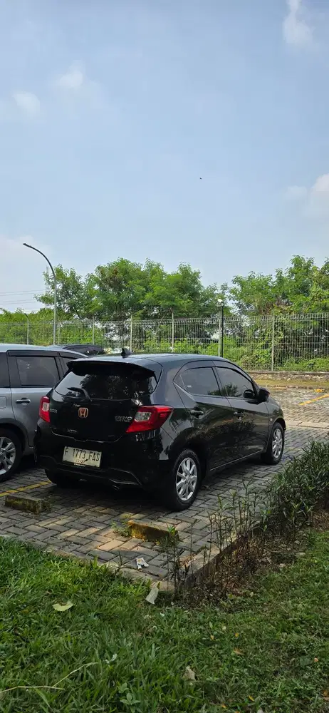 Honda Brio Satya 2022 Bensin - Pajak sampai Des 2026