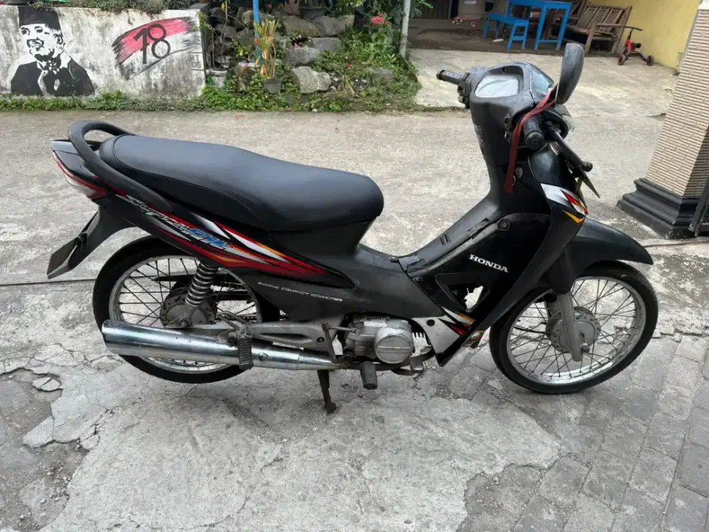 Supra fit bagasi thn 2006 plat AB Bantul
