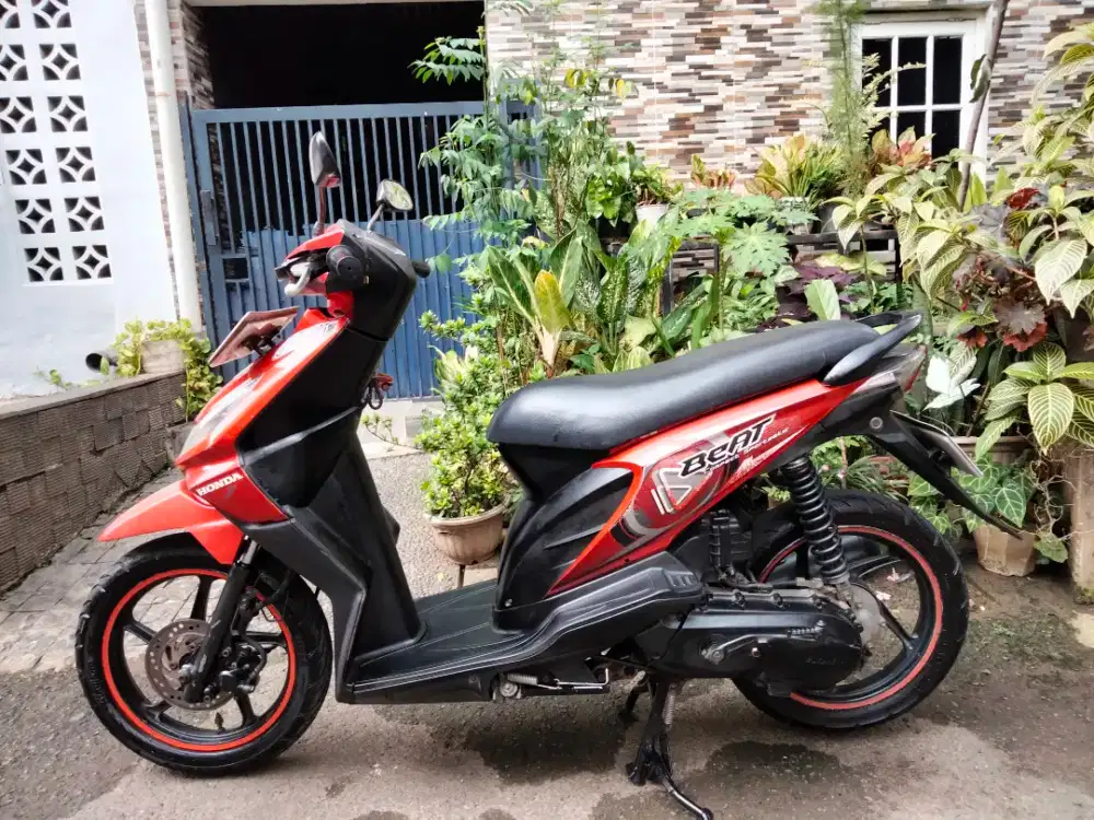 Honda Beat karburator Gress tahun 2010 pajak hidup