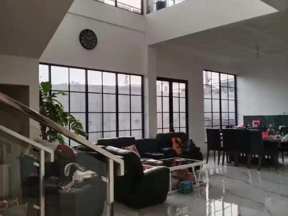Dijual Rumah 3lt Mewah!!! di Cluster Flamboyan, Cipondoh Tangerang