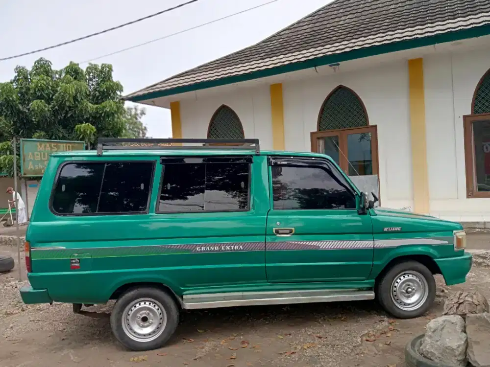 Toyota Kijang 1985 Bensin