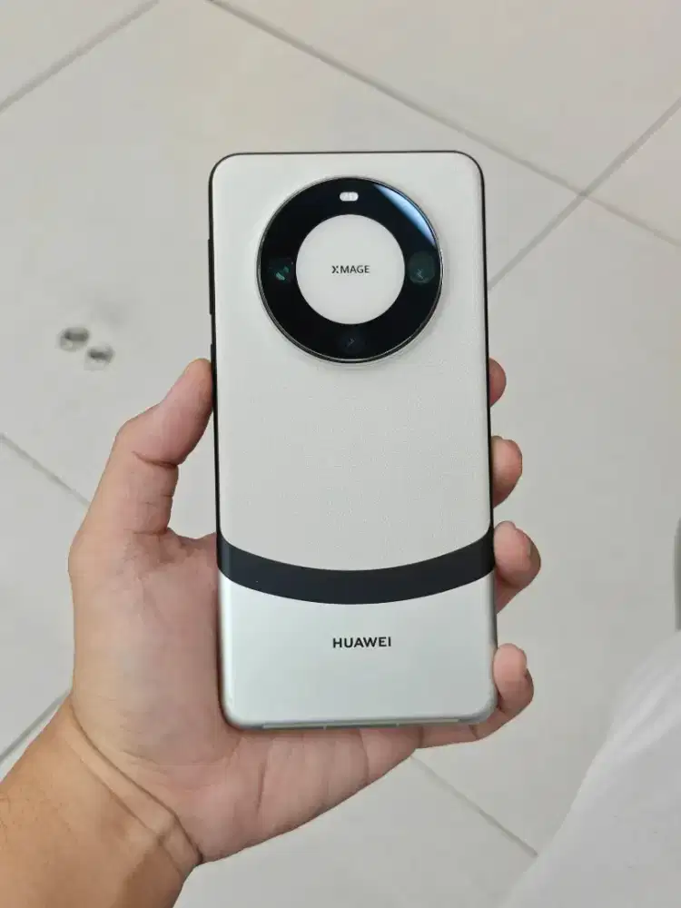 Huawei mate 60 pro plus 1TB