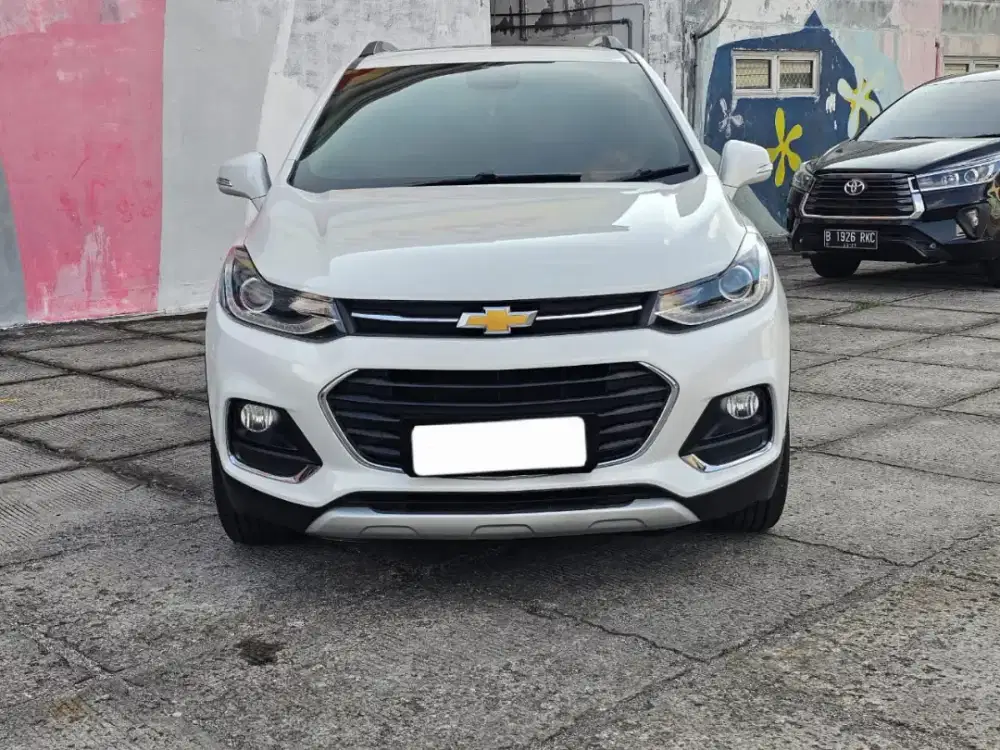 Chevrolet trax premiere 1.4T 2019 putih km 55 ribuan