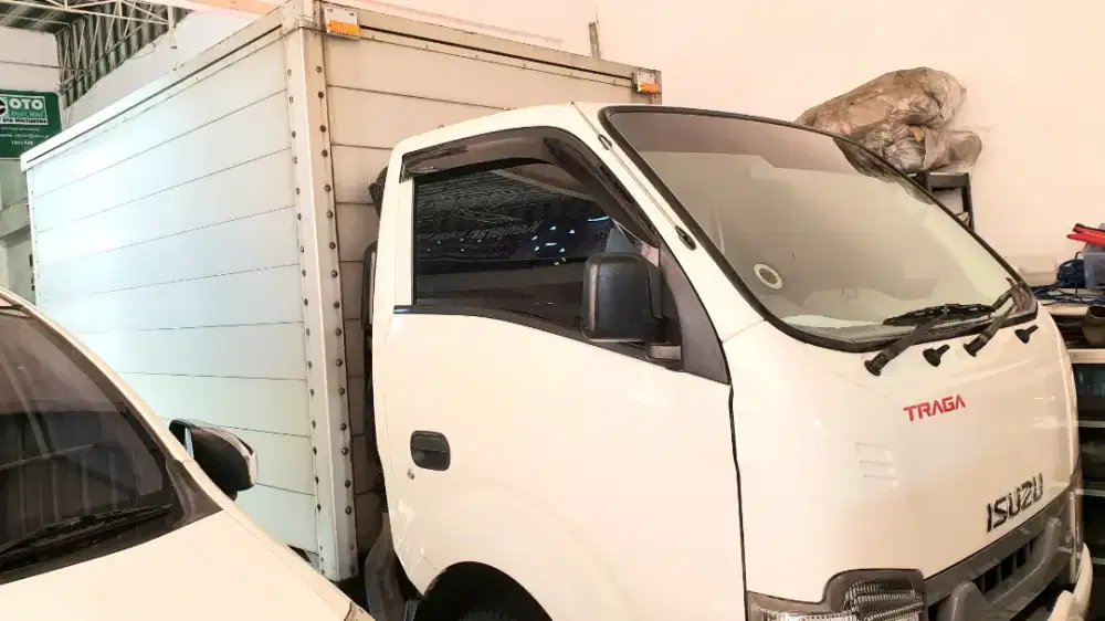 SUPER ISTIMEWA Isuzu Traga Box Solar Tinggi 2020/2021 Siap Kerja KiM