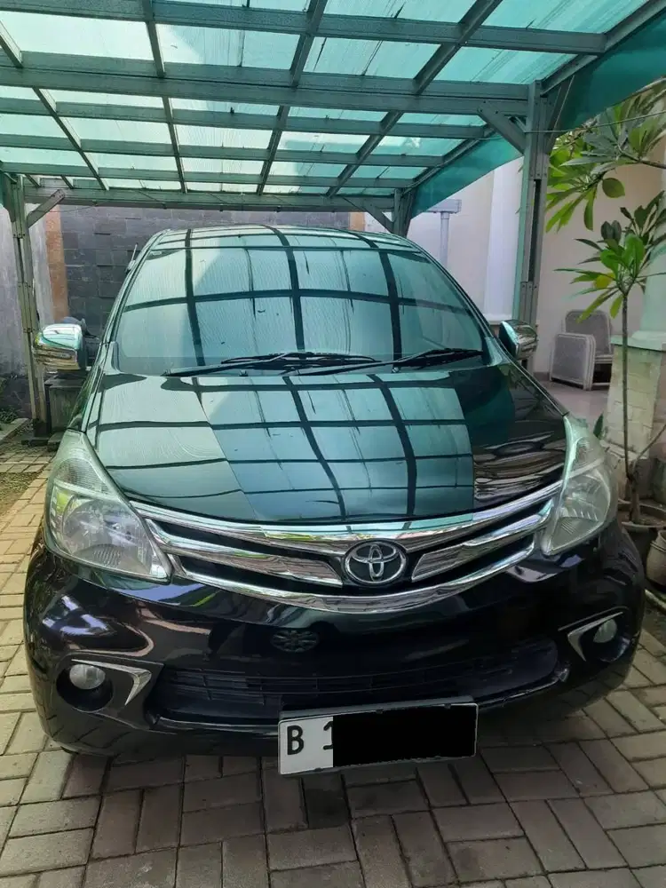AVANZA G-MT 2013 BENSIN WARNA HITAM