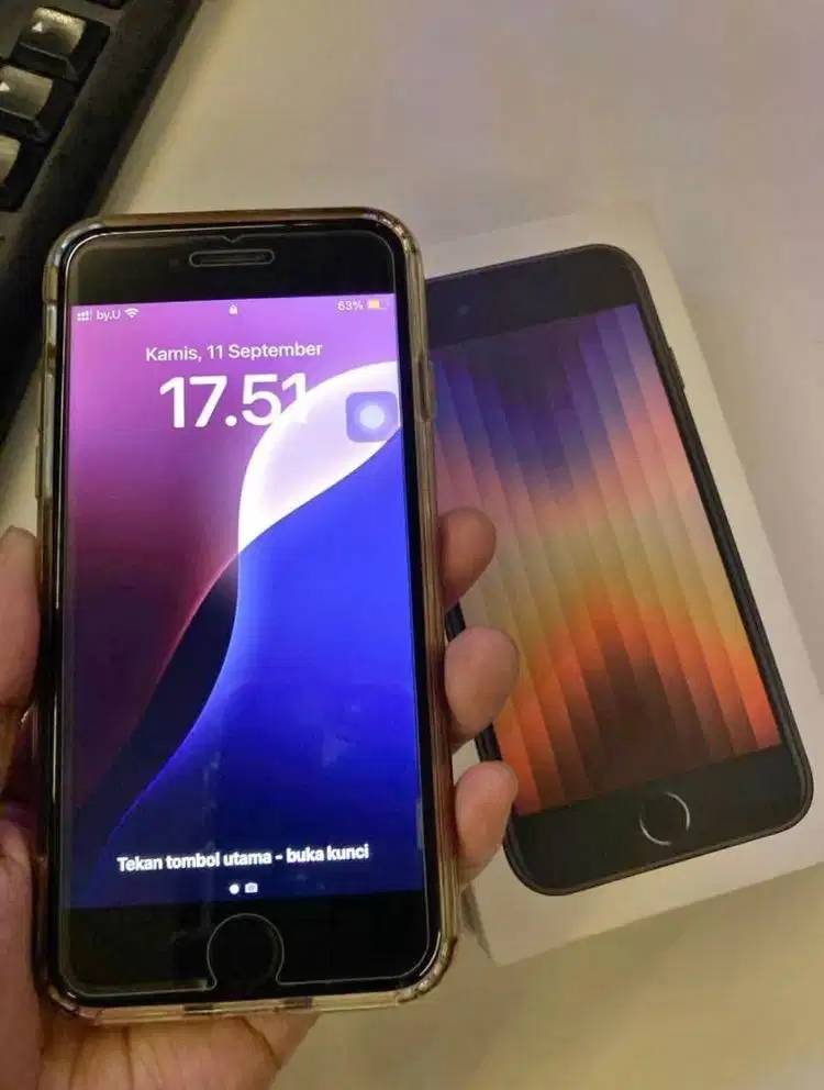 iPhone SE 3 128gb ibok
