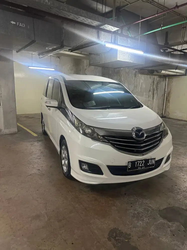 Dijual Mobil kondisi bagus, mazda Biante skyActive