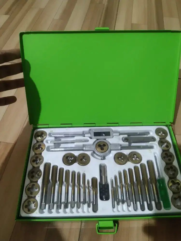 TEKIRO Tap and Die 40pcs / Senai Set 40pcs Tekiro