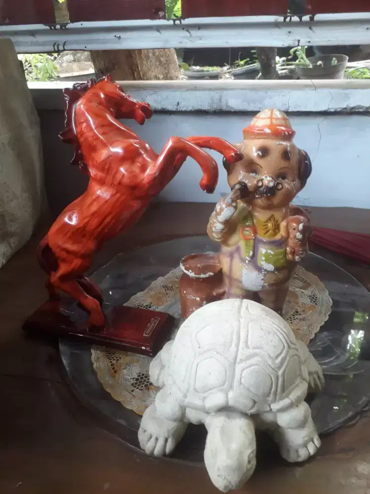 Patung kuda/kura2 dan boneka borongan murah angkut smua