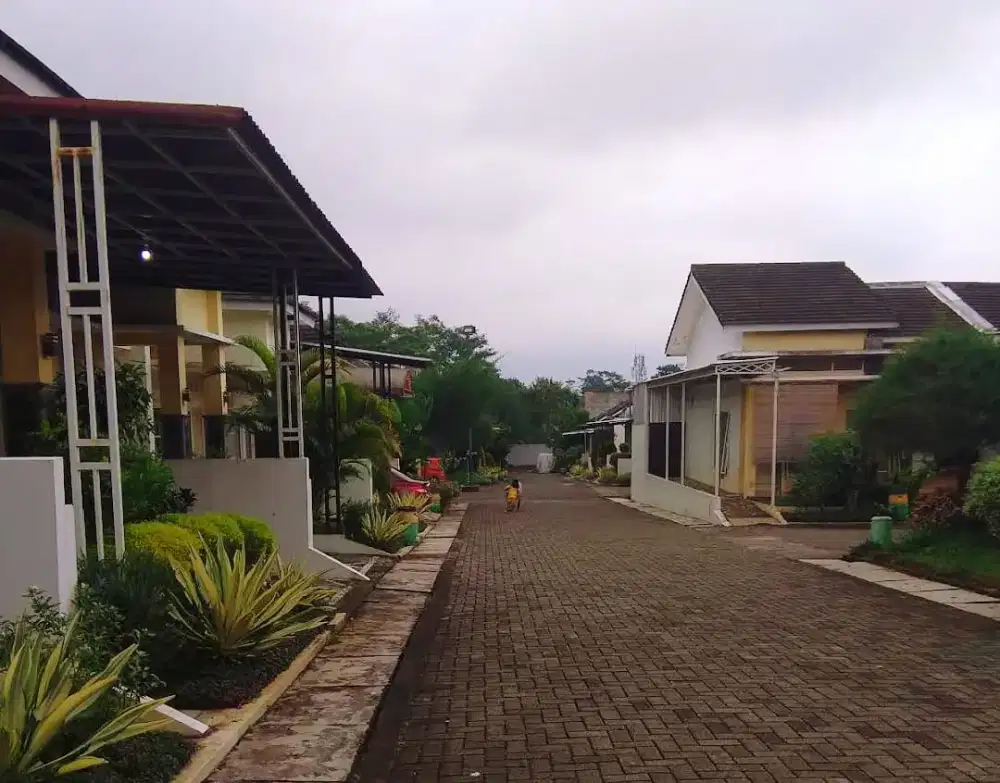 Murah dijual rumah siap huni akses lebar view bagus banyumanik