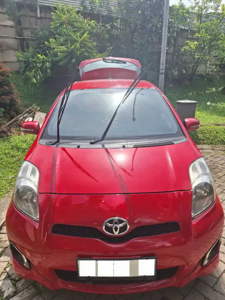 Yaris Merah 2013 MT Record