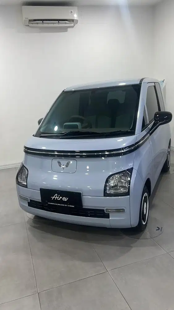 Air EV Lite 200
