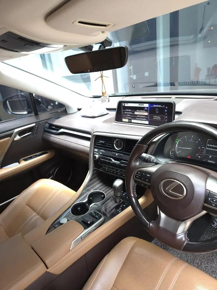 JUAL MOBIL LEXUS