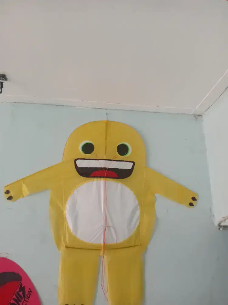 Layangan Nailong Dino