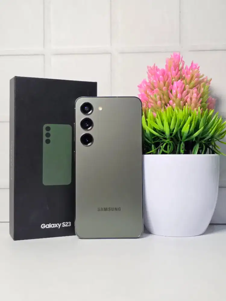Samsung S23 8GB / 256GB Fullset Mulus