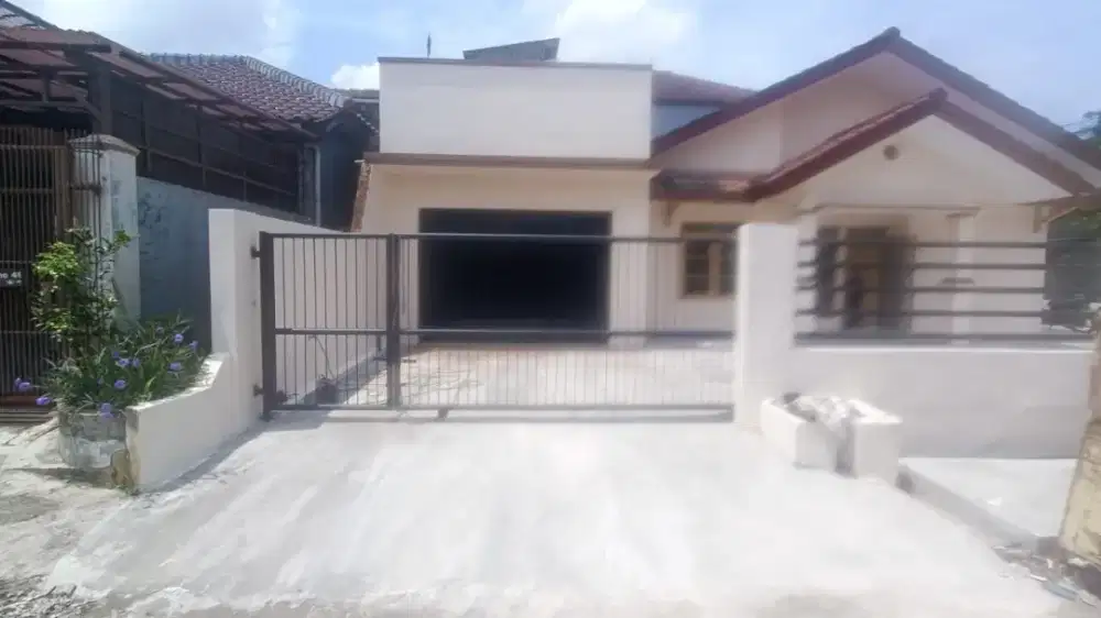 Disewakan rumah di Taman Kopo Indah 3 Bandung