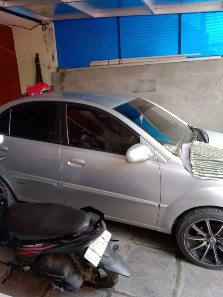 Kia Rio 2011 SE 1.4 TT MOTOR AJUKAN