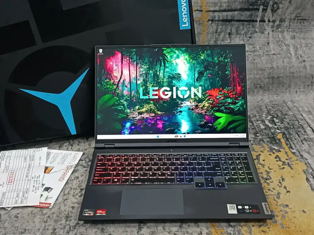 Legion 5 Pro 16 Ryzen 7-5800H 16GB 1TB RTX 3060 6GB Fulset Like New
