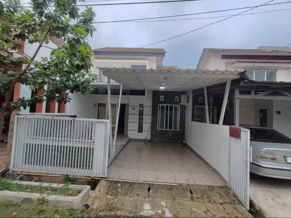 Sewa Rumah Tahunan Cluster Safir Permata Cimanggis – 2 Kamar, AC & Car